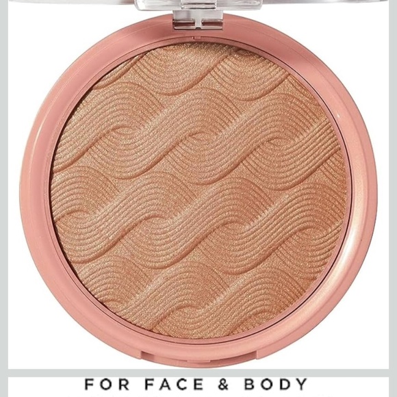 NWT L'ORÉAL PARIS TRUE MATCH LUMI Bronze It, Sunkissed Bronzer for Face Body #02 - Picture 2 of 3